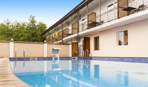 Гостиница Рафаэль (быв. Рафаэль (быв. Альбатрос 2)). Сочи, Якорная Щель