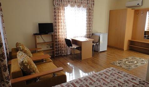 Семейный. Пансионат Виктория, Геленджик, Кабардинка