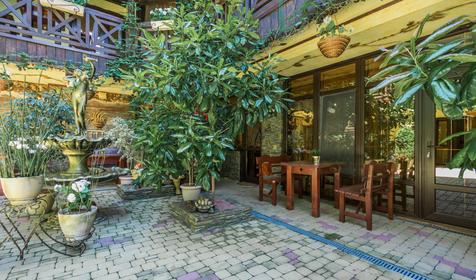 Villa Lucia (Вилла Лючия)