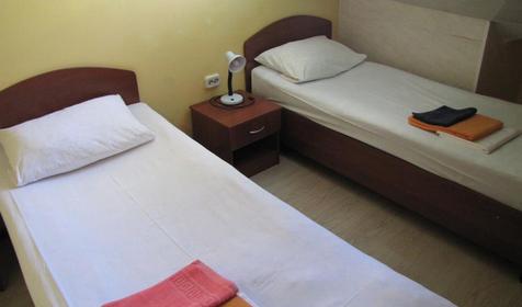 Стандартный мансардный номер. Пансионат Солнышко, Сочи, Адлер