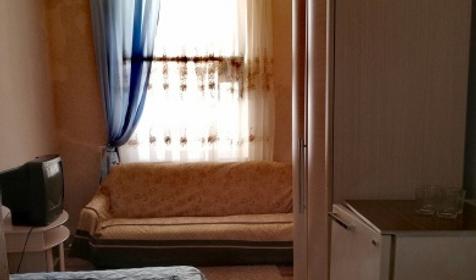 Стандарт четырехместный. База отдыха У моря. Сочи, Лазаревское