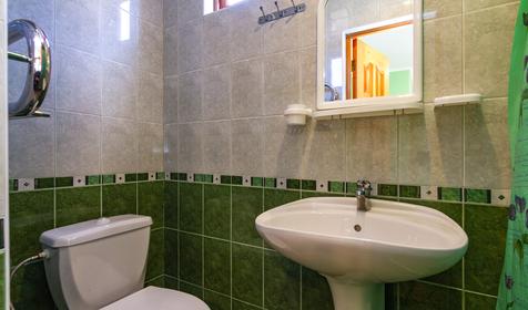 Люкс трехместный. Гостевой дом Лидия, Сочи, Адлер