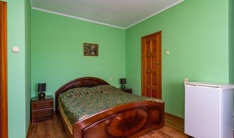 Люкс трехместный. Гостевой дом Лидия, Сочи, Адлер