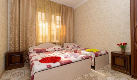 Стандарт трехместный. Отель Замок (бывш. Идиллия). Сочи, Адлер