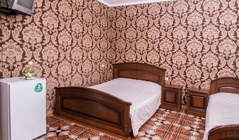 Стандарт трехместный с балконом. Отель Замок (бывш. Идиллия). Сочи, Адлер