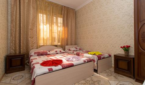 Стандарт шестиместный двухкомнатный. Отель Идиллия. Сочи, Адлер