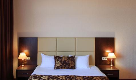 Люксдвухкомнатный двухместный (вид на море). Отель Калифорния, Геленджик