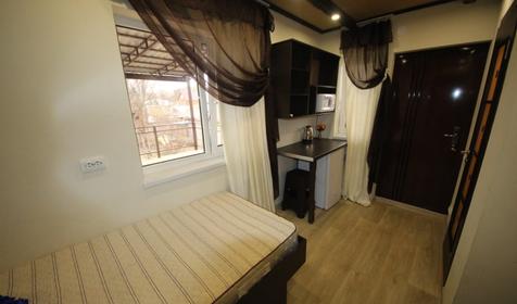 Мини-гостиница Первомайская 17. Ейск