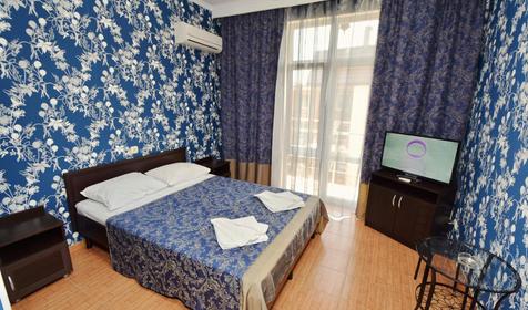 Двухместный с удобствами и балконом, 3 этаж