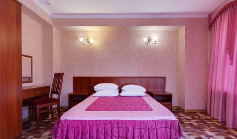 Двухкомнатный стандарт с доп.местом. Отель Мишель, Анапа