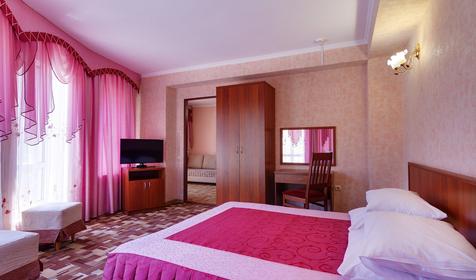 Двухкомнатный стандарт с доп.местом. Отель Мишель, Анапа