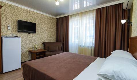 Стандарт плюс двухместный, вид на бассейн. Отель Мишель, Анапа