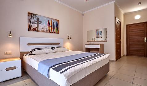 Стандарт двухместный однокомнатный с прямым видом на море. Отель Золотой фазан, Темрюк, Кучугуры