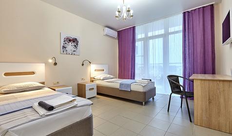 Семейный четырехместный двухкомнатный. Отель Золотой фазан, Темрюкский район, п. Кучугуры