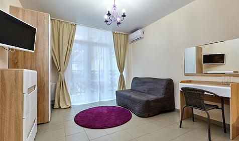 Семейный четырехместный двухкомнатный. Отель Золотой фазан, Темрюкский район, п. Кучугуры