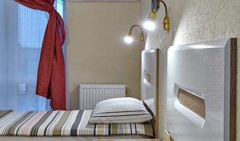 Семейный улучшенный трехкомнатный четырехместный с двумя санузлами. Отель Золотой фазан, Темрюк, Кучугуры