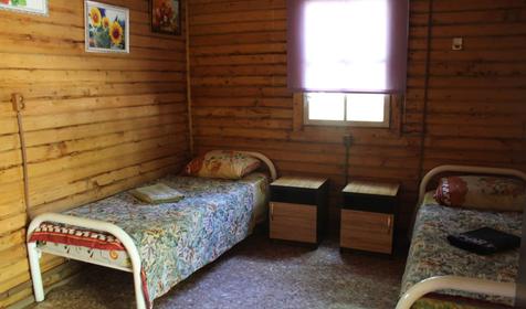 Трехместный эконом. База отдыха "Кедр". Ейск