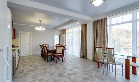 Коттедж с двориком и террасой. Гостевой комплекс Лето, Сочи, Лазаревское