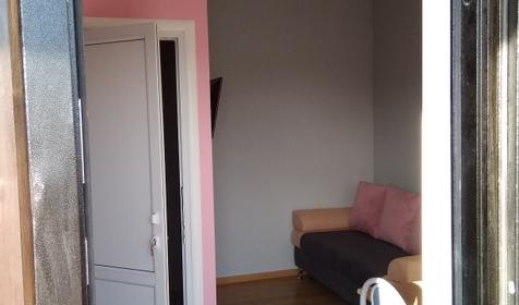 Двух-, пятиместный коттедж