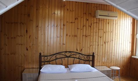 Трехместный