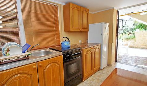 Однокомнатный с кухней в коттедже на 1 этаже