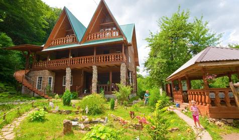 Частный дом Добрая сказка, Республика Адыгея, р-н Майкопский, п. Каменномостский