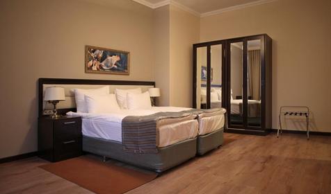 Апартаменты с 5 спальнями (+540 м)