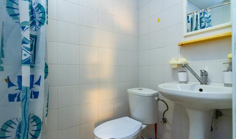 Трех-, четырехместный стандарт. Гостевой дом Жасмин, Сочи, Лоо