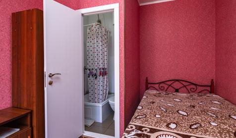 Трехместный стандарт. Гостевой дом Виктория, Туапсе, Дедеркой