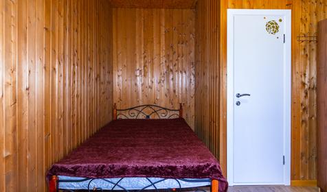 Трехместная мансарда. Гостевой дом Виктория, Туапсе, Дедеркой