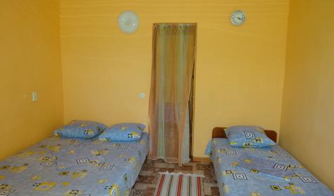 Шестиместный двухкомнатный (с кухней)