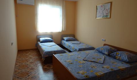 Четырехместный (3 кровати)