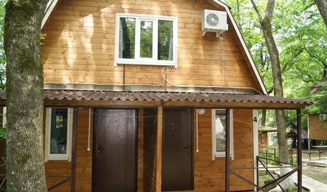 Двухместный в деревянном доме