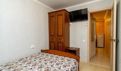 Трехместный номер. Гостевой дом Отдых у моря, Темрюкский район, Голубицкая