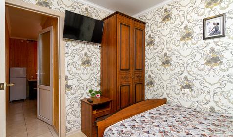 Трехместный номер. Гостевой дом Отдых у моря, Темрюкский район, Голубицкая