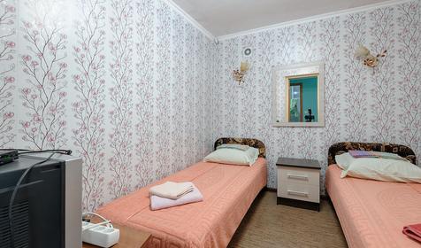 Пятиместный двухкомнатный кухней №13