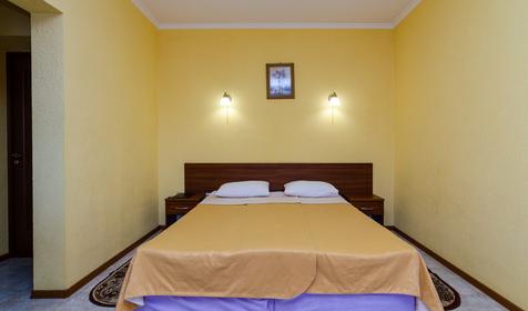 Трех-четырехместный евростандарт. Гостевой дом Аквамарин, г. Геленджик