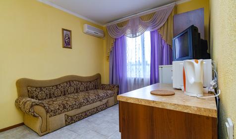 Трех-четырехместный евростандарт. Гостевой дом Аквамарин, г. Геленджик