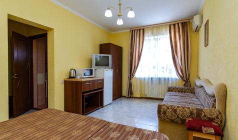 Трех-четырехместный евростандарт. Гостевой дом Аквамарин, г. Геленджик