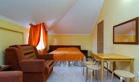 Четырехместный стандарт. Гостевой дом Аквамарин, г. Геленджик