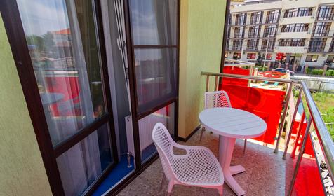 Четырехместный с двумя балконами. Гостевой дом Позитив, Анапа, Витязево