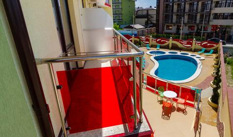 Четырехместный с двумя балконами. Гостевой дом Позитив, Анапа, Витязево