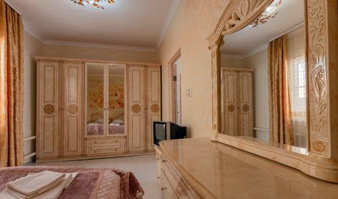 Двухкомнатный с удобствами