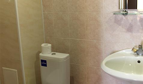 Двухместный двухкомнатный номер. Отель Корсар, г. Сочи, Адлерский район