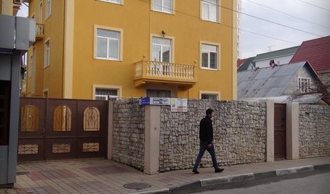 Гостевой дом Lazur Guest House (Лазурь), Сочи, Адлер