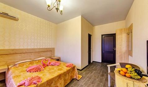 Двухместный стандарт с видом на море. Гостевой дом Dolche Vita, г. Геленджик, мкр. Голубая бухта