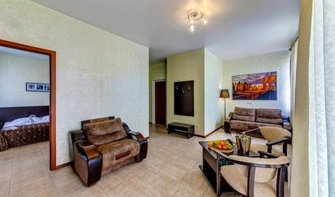 Четырехместный двухкомнатный стандарт с балконом. Гостевой дом Dolche Vita, г. Геленджик, мкр. Голубая бухта