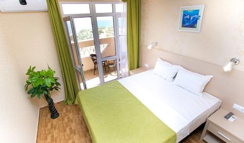 Четырехместный семейный с балконом и видом на море