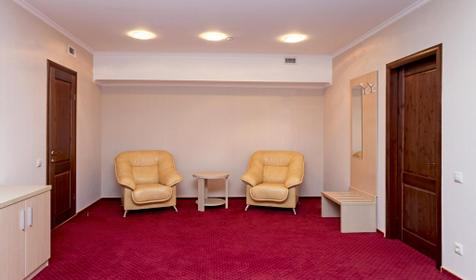 Трехместный супериор. Гостиничный комплекс Дельмонт, Анапа, Сукко