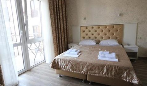 Полулюкс пятиместный. Гостиница Акрополь. Геленджик, Кабардинка